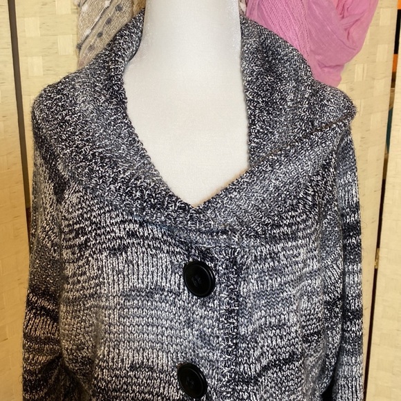 Style & Co. Sweaters - STYLE & CO XL CARDIGAN SWEATER BLACK WHITE W/ SILVER METALLIC THREAD Par…